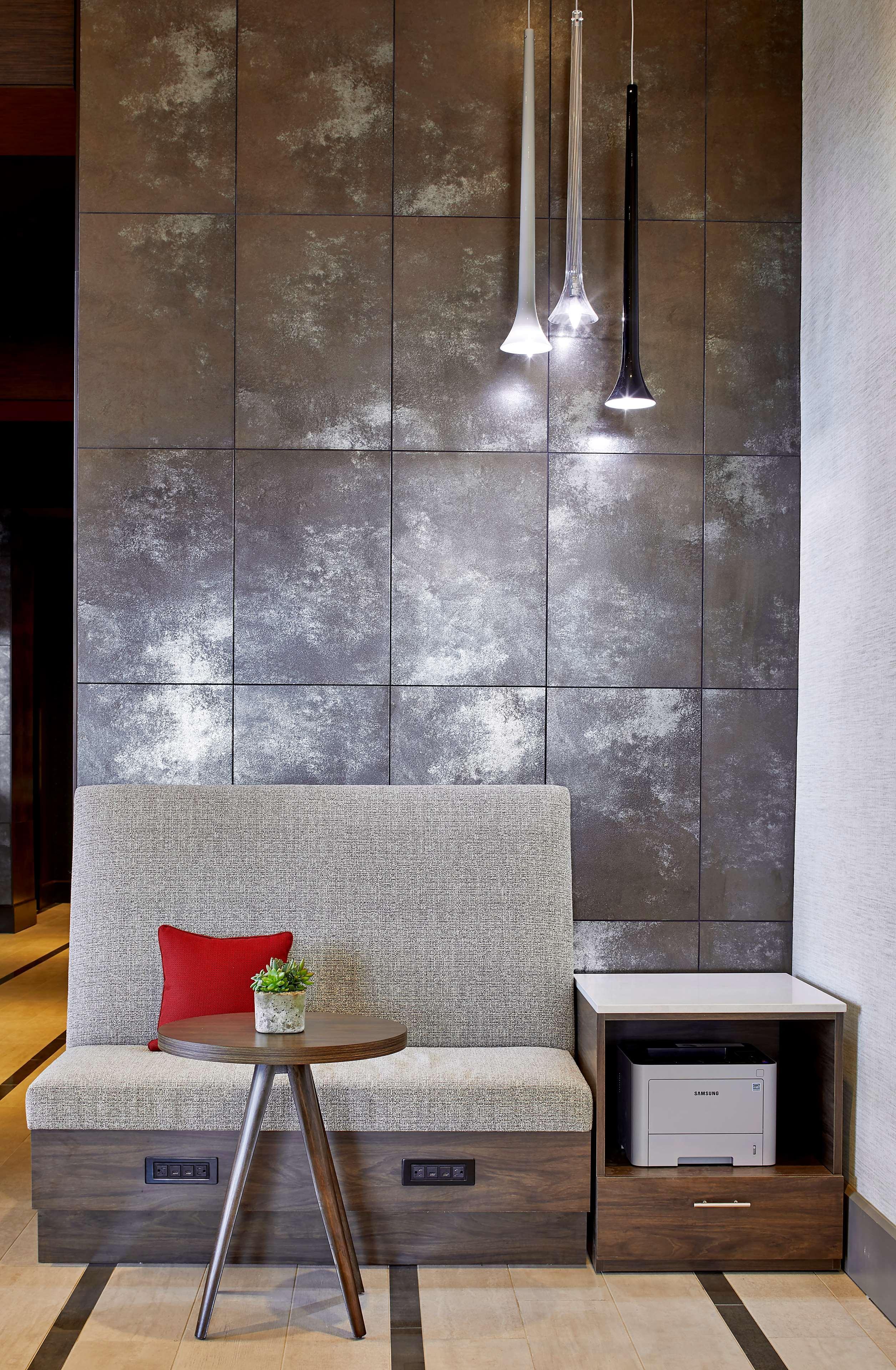 Hampton Inn & Suites Atlanta-Midtown, Ga Екстериор снимка