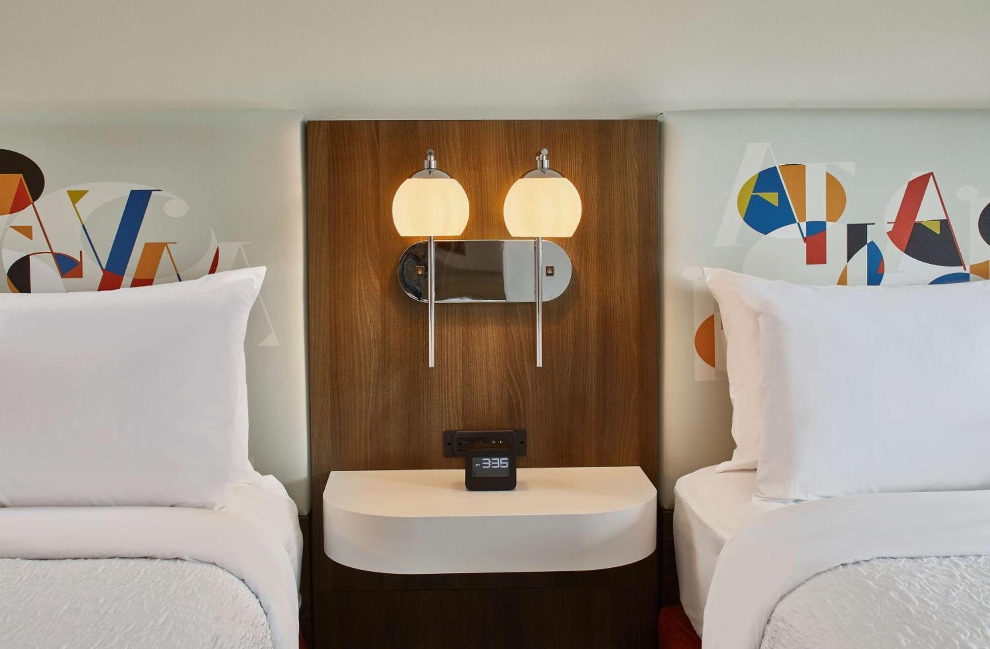 Hampton Inn & Suites Atlanta-Midtown, Ga Екстериор снимка